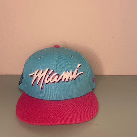 New Era/Mitchell and Ness Hat collection - Picture 2 of 16